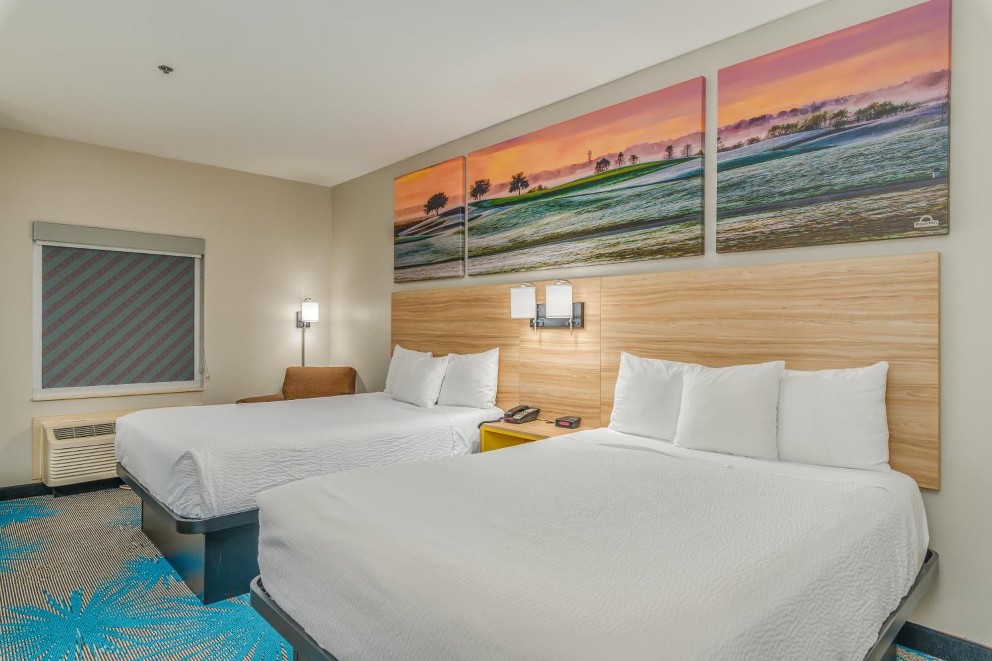 Days Inn & Suites By Wyndham Prattville-Montgomery Экстерьер фото