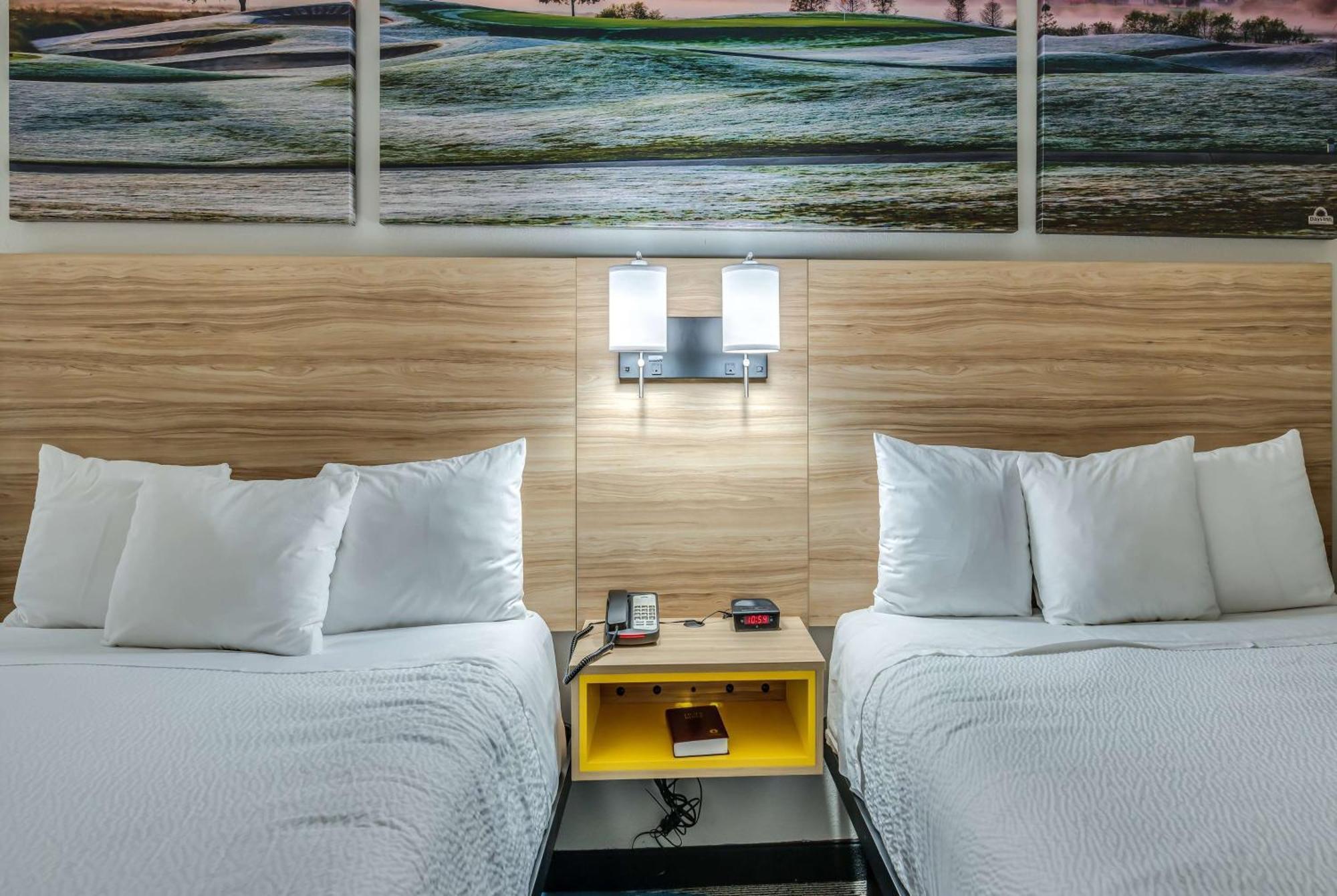 Days Inn & Suites By Wyndham Prattville-Montgomery Экстерьер фото